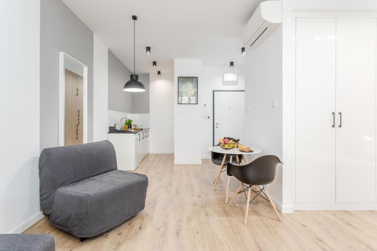 Expo Center Apartament *